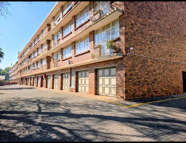 2 BEDROOM APARTMENT FOR SALE IN SINOVILLE